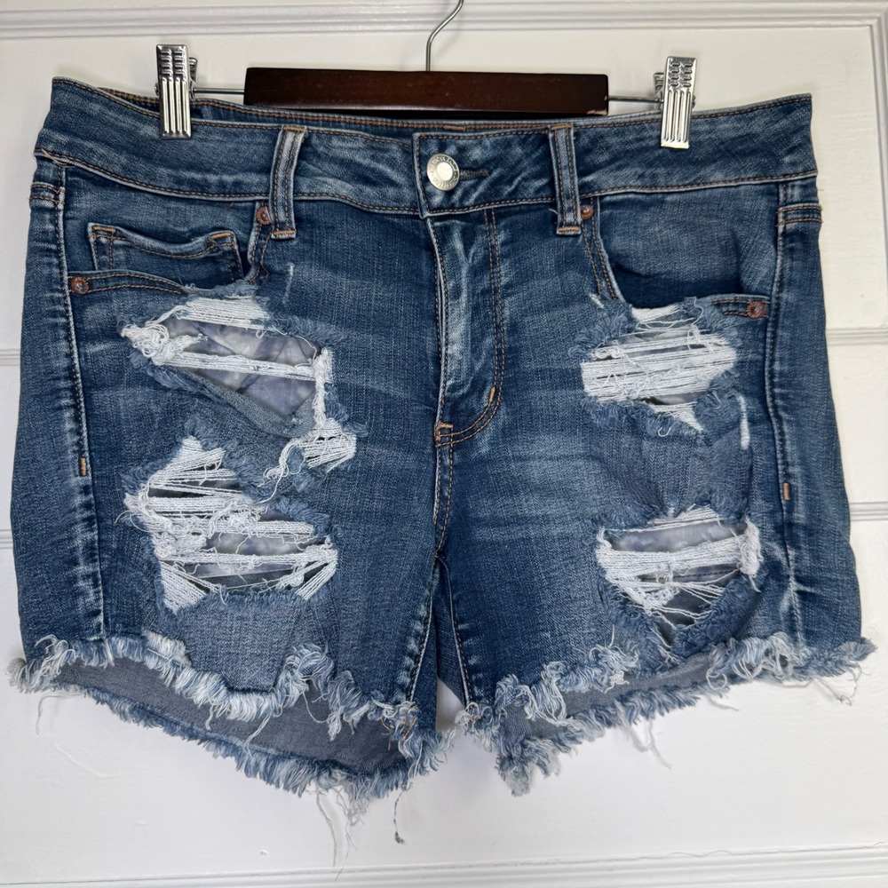 American Eagle Super Stretch Midi Distressed Denim Shorts Medium Wash Size 12